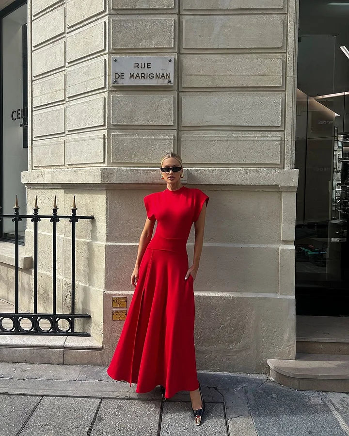 Round Neck Solid Color Split Maxi Dress