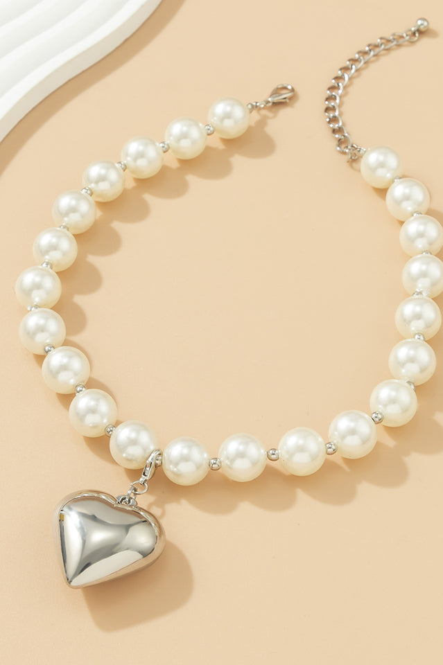 Exaggerated Pendent Chocker Necklace