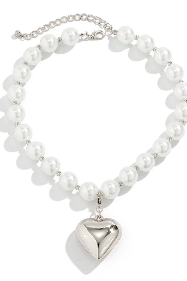 Exaggerated Pendent Chocker Necklace