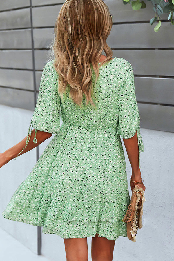 Floral Print Elastic Waist V Neck Mini Dress