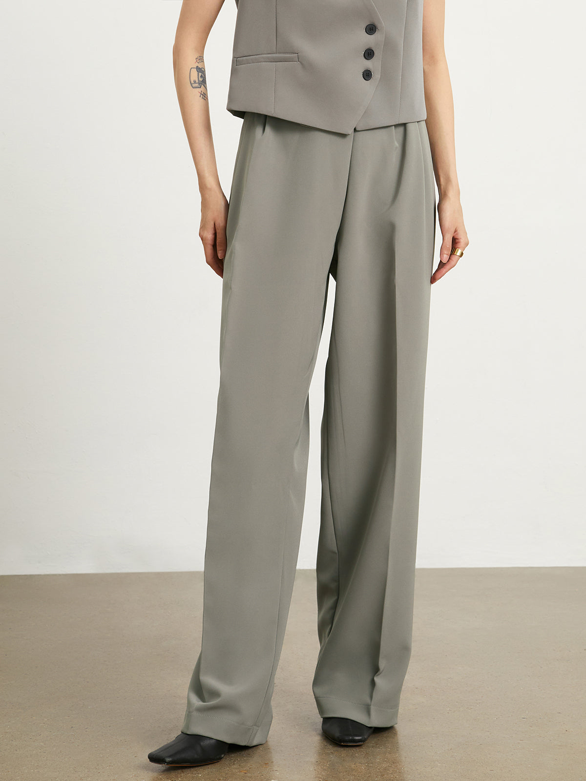 Minimalist Smart Wide Leg Pants
