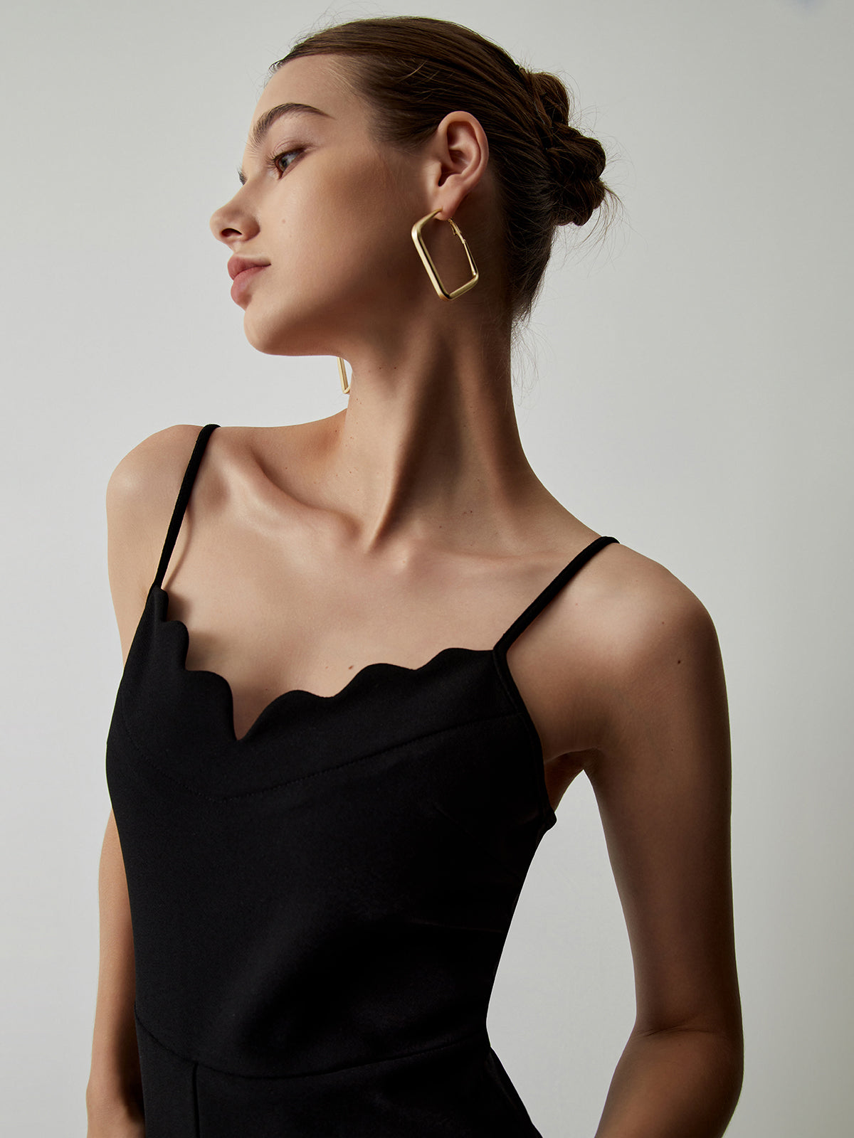 Wave Trim Adjustabe Strap Zip Up Jumpsuit