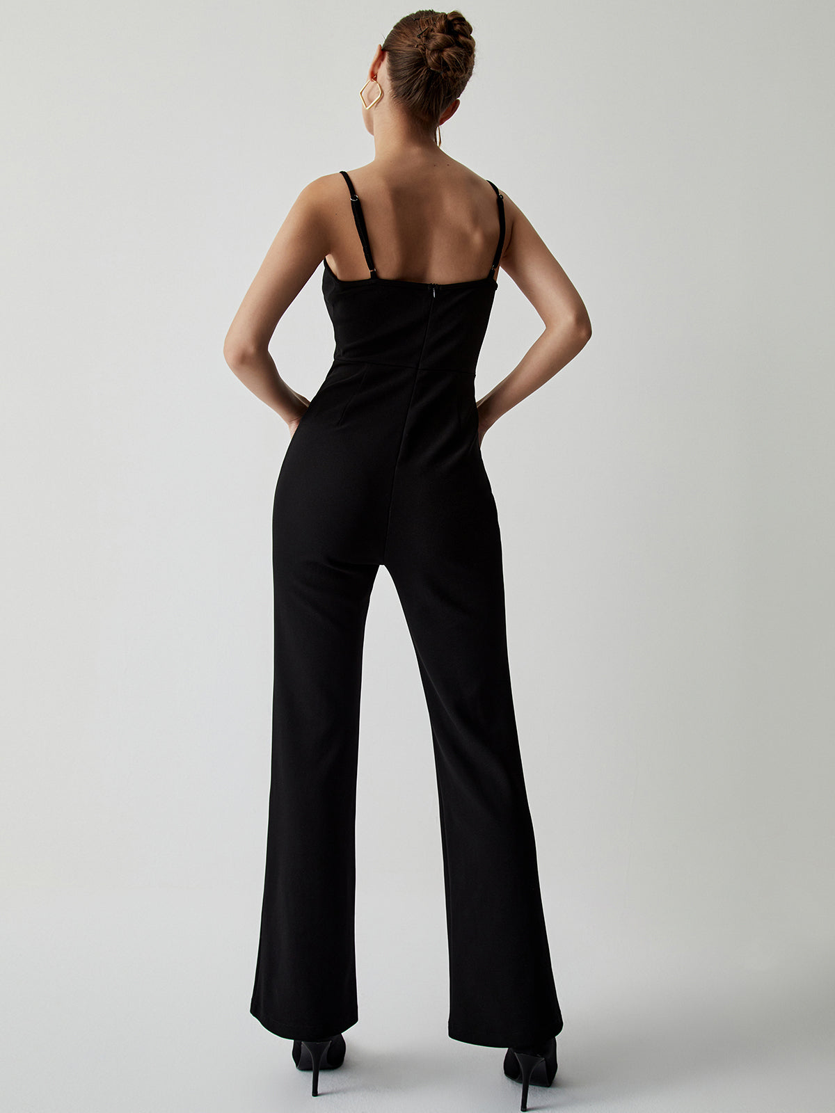Wave Trim Adjustabe Strap Zip Up Jumpsuit