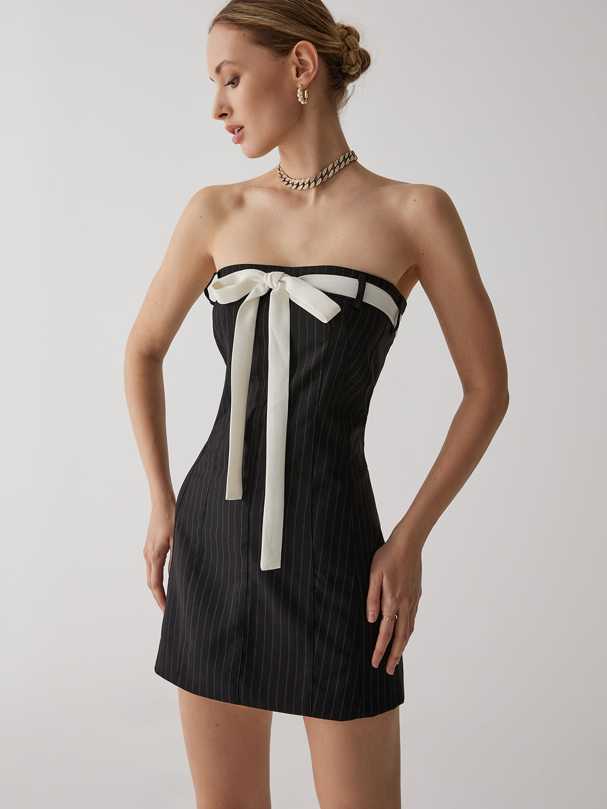 Stripes White Bow Short Dress