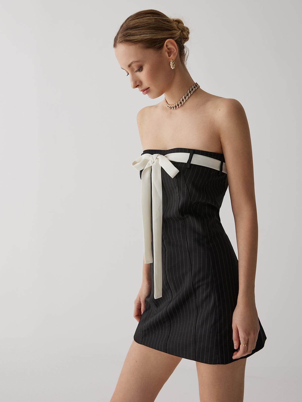 Stripes White Bow Short Dress