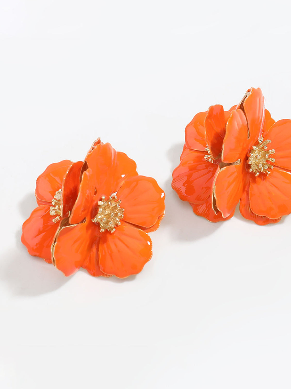 Stylish Golden Stamen Flower Earrings