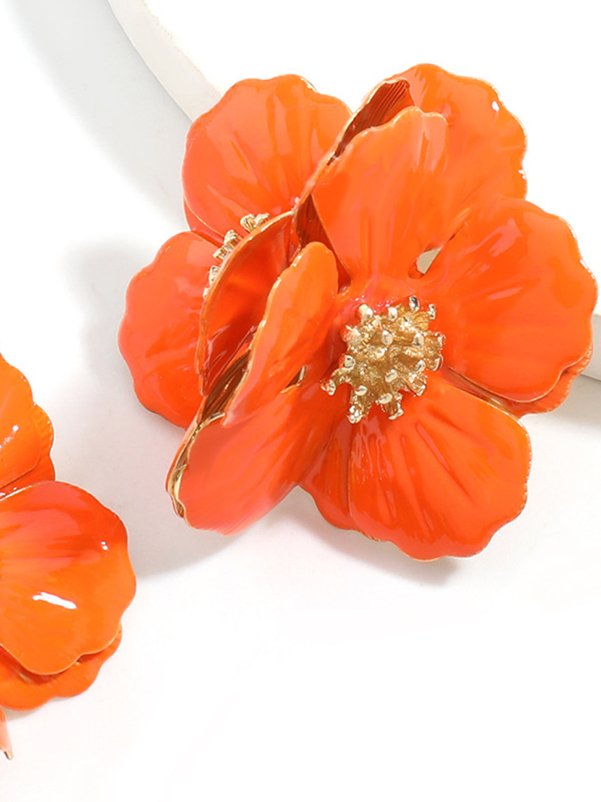 Stylish Golden Stamen Flower Earrings