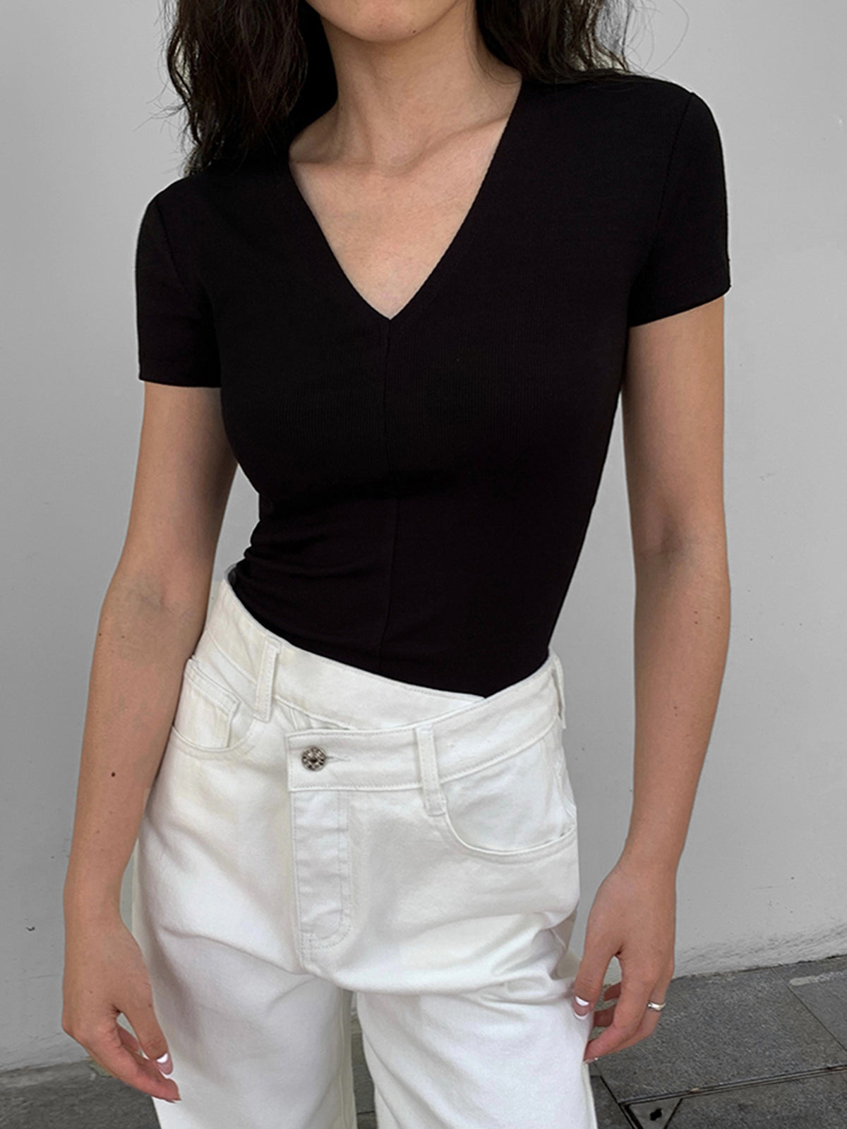 Solid V Neck Snug Short Sleeve Top