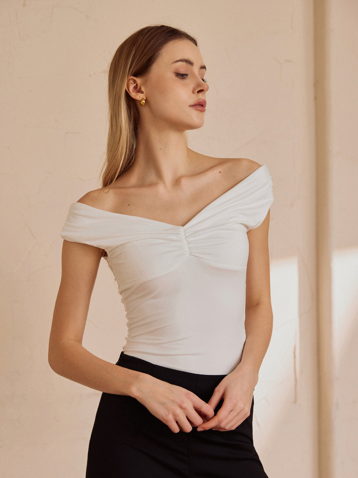 Basic Solid Off-Shoulder Top