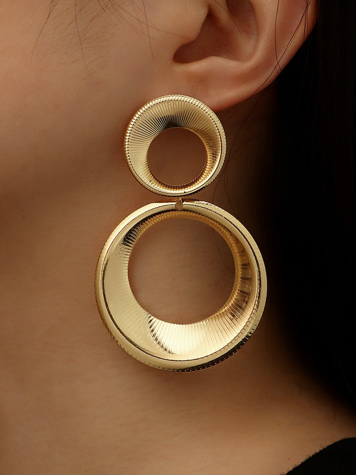 Vintage Round Bold Pendant Earrings
