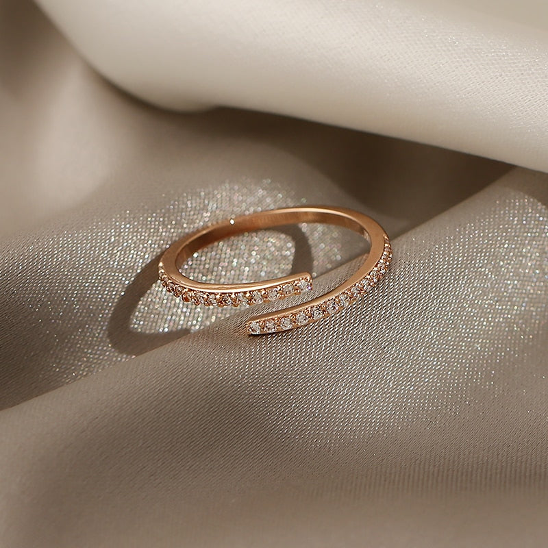 DULCIE RING
