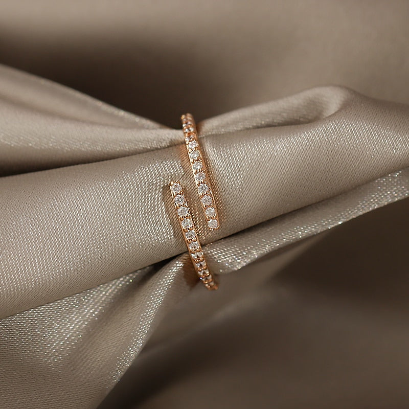DULCIE RING