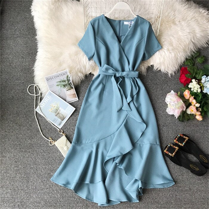 Casual Short-sleeved V-neck With Belt Dress Elegant Ladies Dress