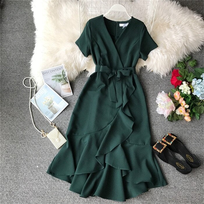 Casual Short-sleeved V-neck With Belt Dress Elegant Ladies Dress
