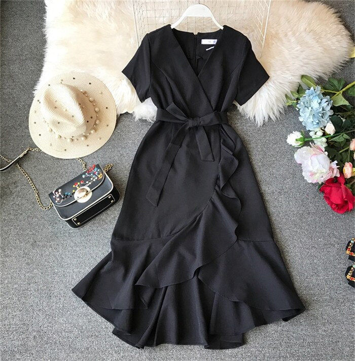 Casual Short-sleeved V-neck With Belt Dress Elegant Ladies Dress