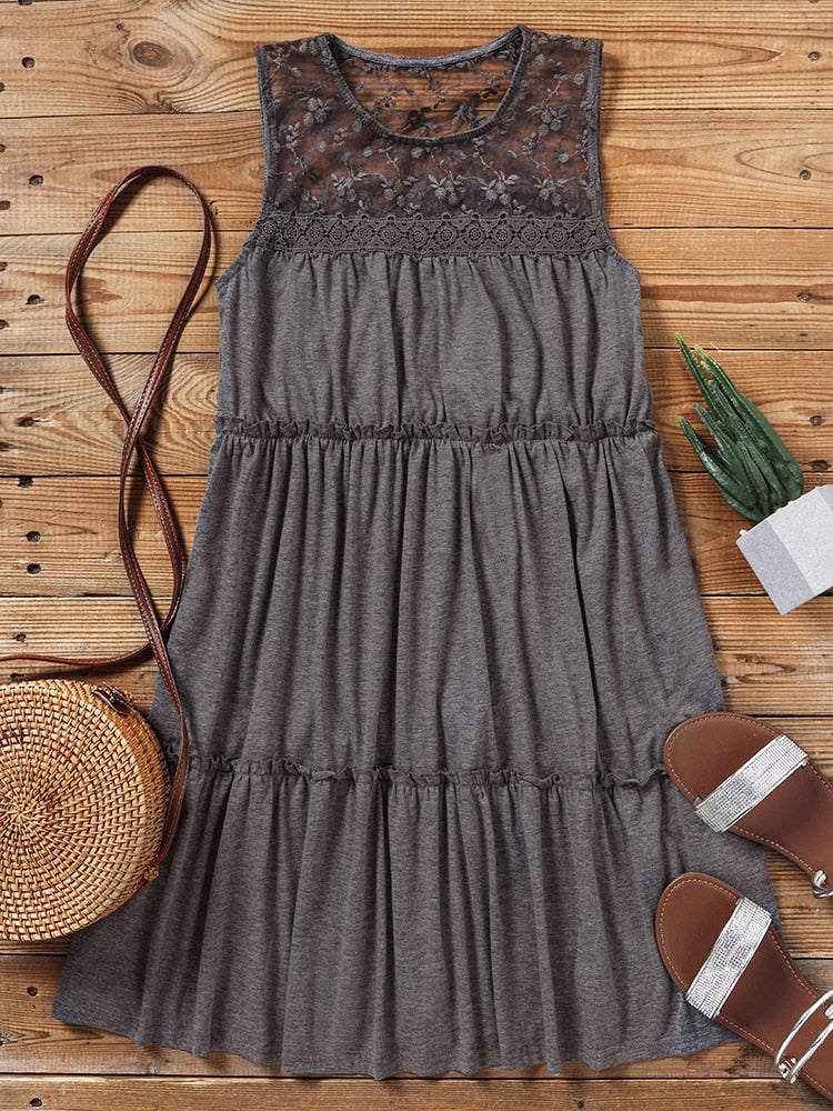 Vintage Lace Splicing Ruffled Sleeveless Mini Dress