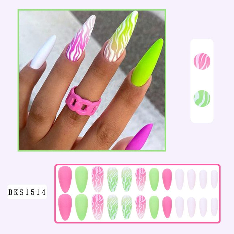 Simple French Wearable Fake Nails