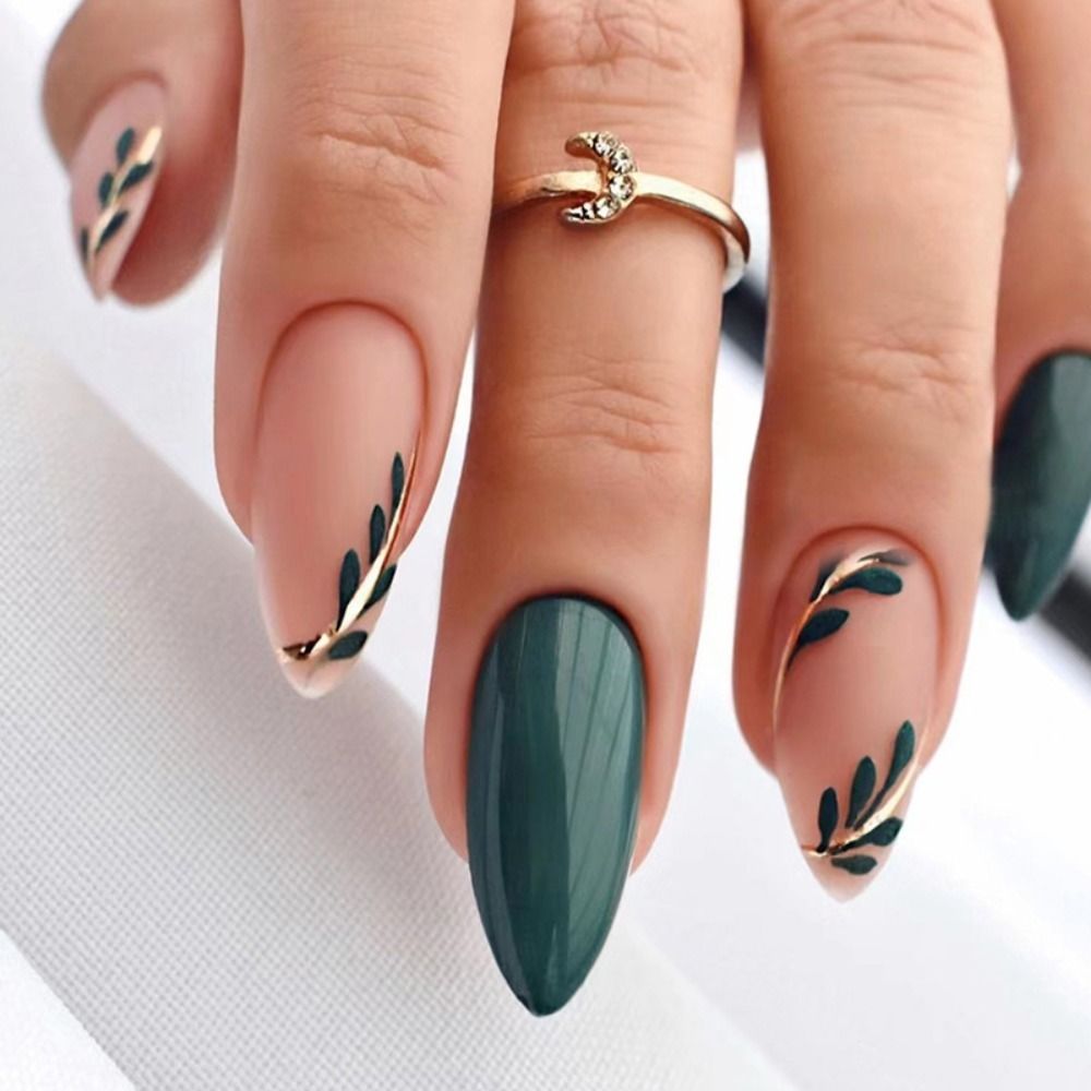 Simple French Wearable Fake Nails