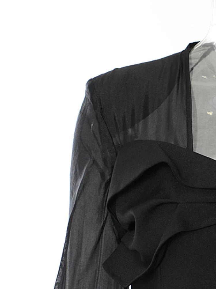The Leonora Square Collar Blazer