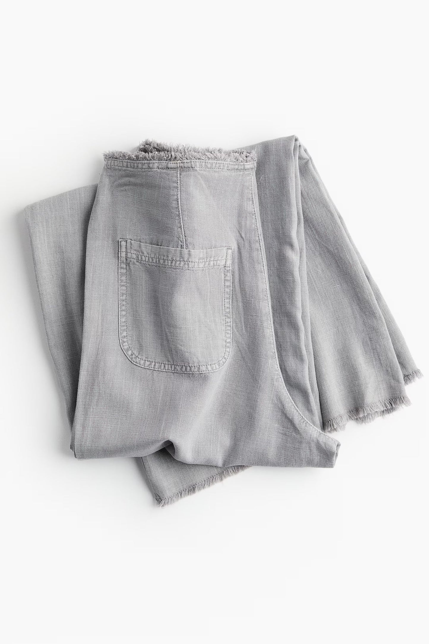 Frayed Slim Jeans