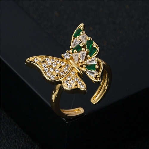 Butterfly Brilliance: Cubic Zirconia Statement Ring