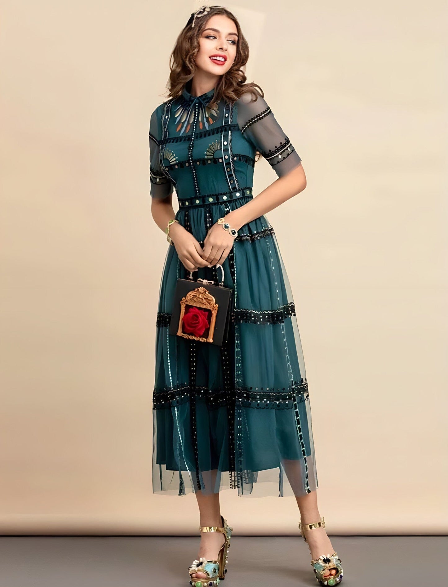 The Zena Short Sleeve Dress