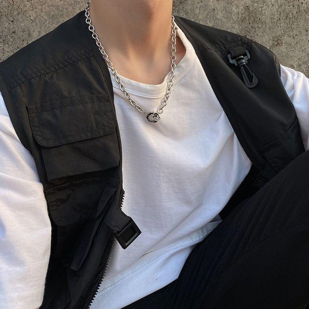 Lumière Éclatante Lightning Hexagon Steel Necklace