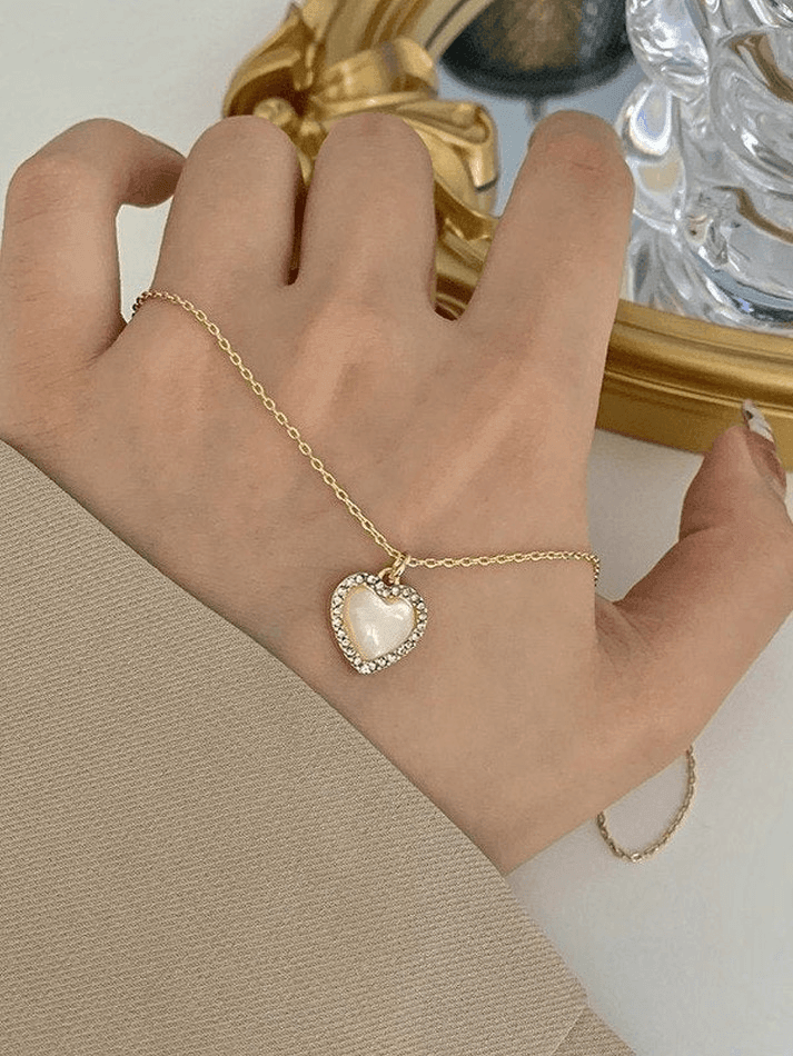 Rhinestone Edge Heart Pendant Necklace