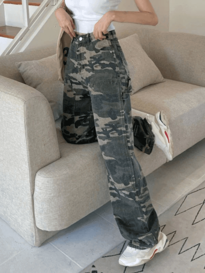 Vintage Wash Camo Cargo Pants