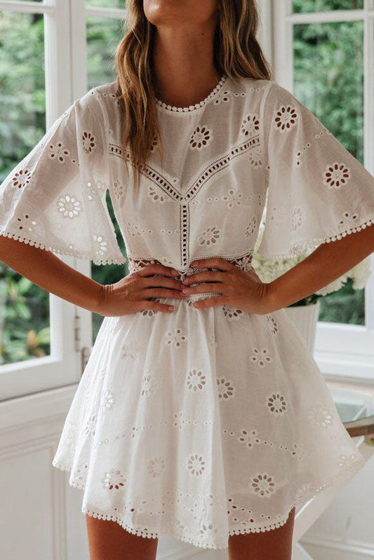 White backless hollow fringed lace dress