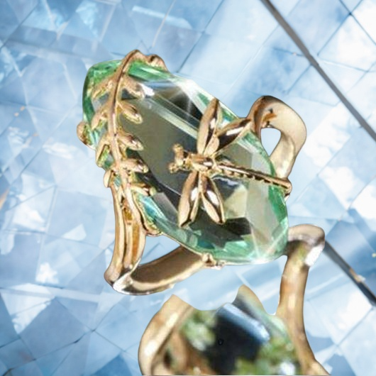 Dragonfly Emerald Birthstone Ring