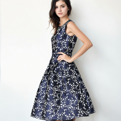 Charming Jacquard: Sweet Sleeveless Vest Midi Dress