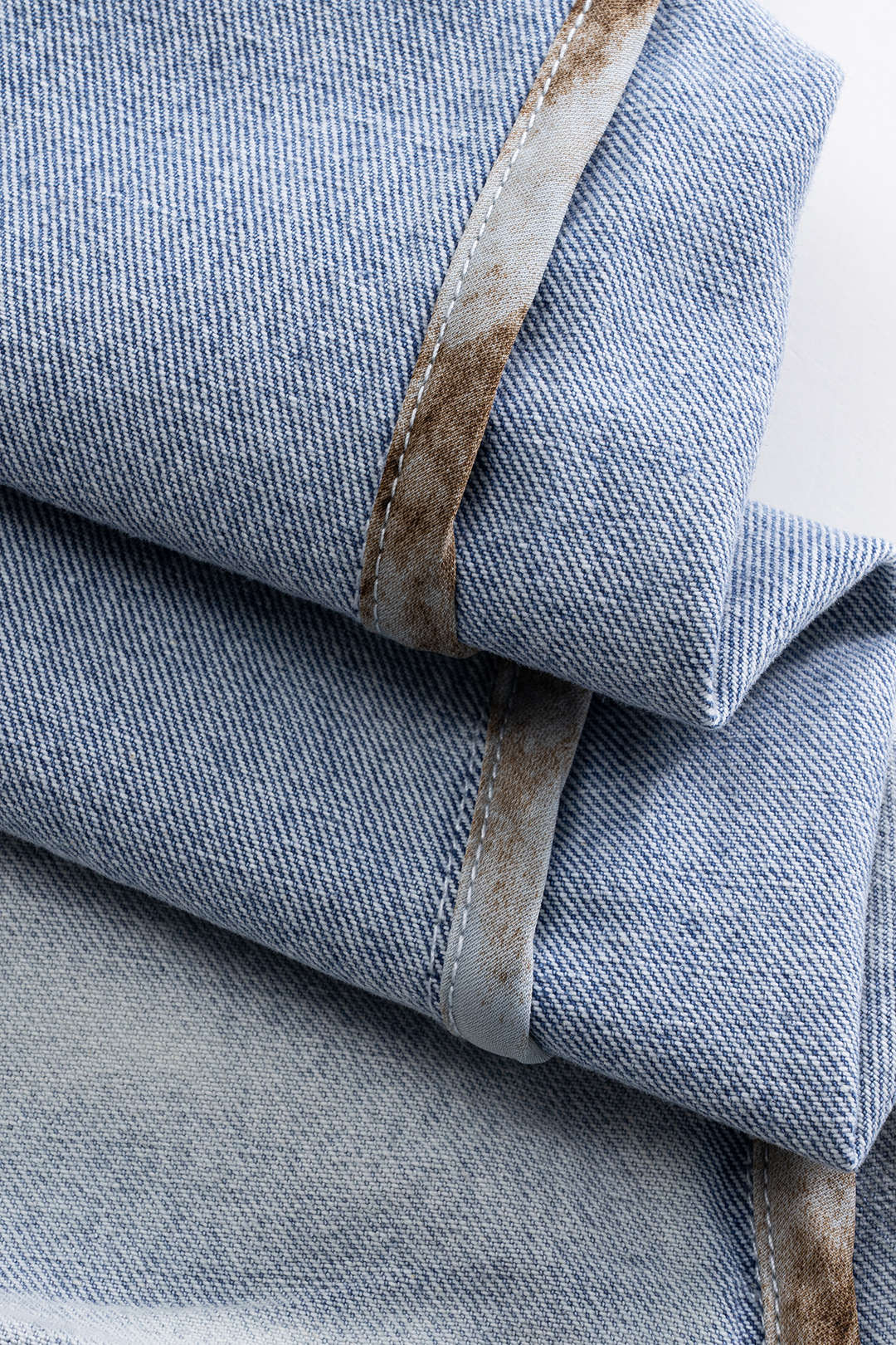 Denim Ruched Pocket Wide Leg Barrel Jeans