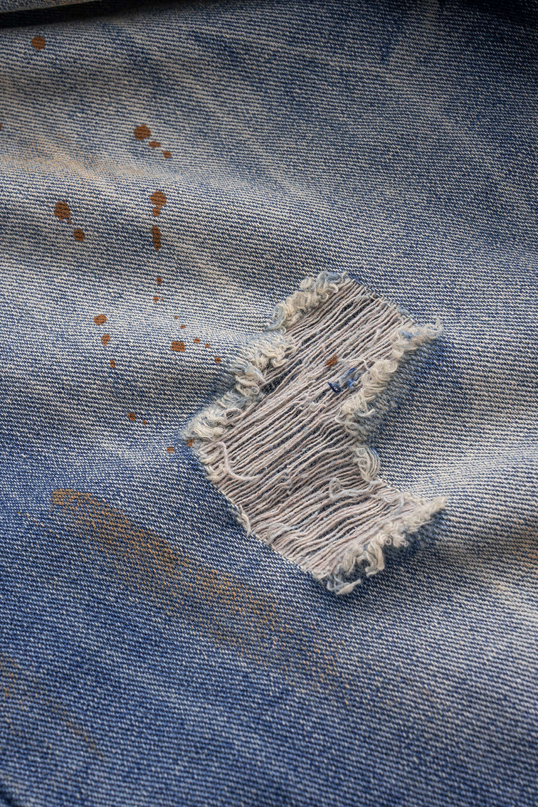 Denim Ripped Barrel Jeans