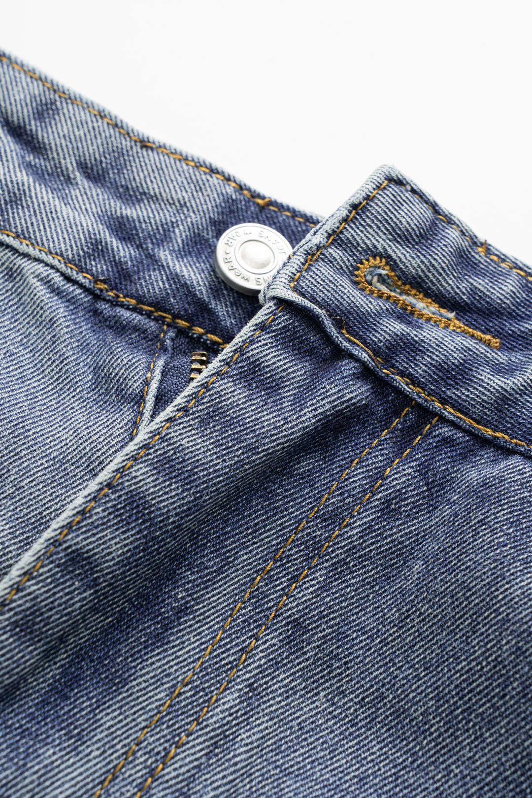 Denim Ripped Barrel Jeans