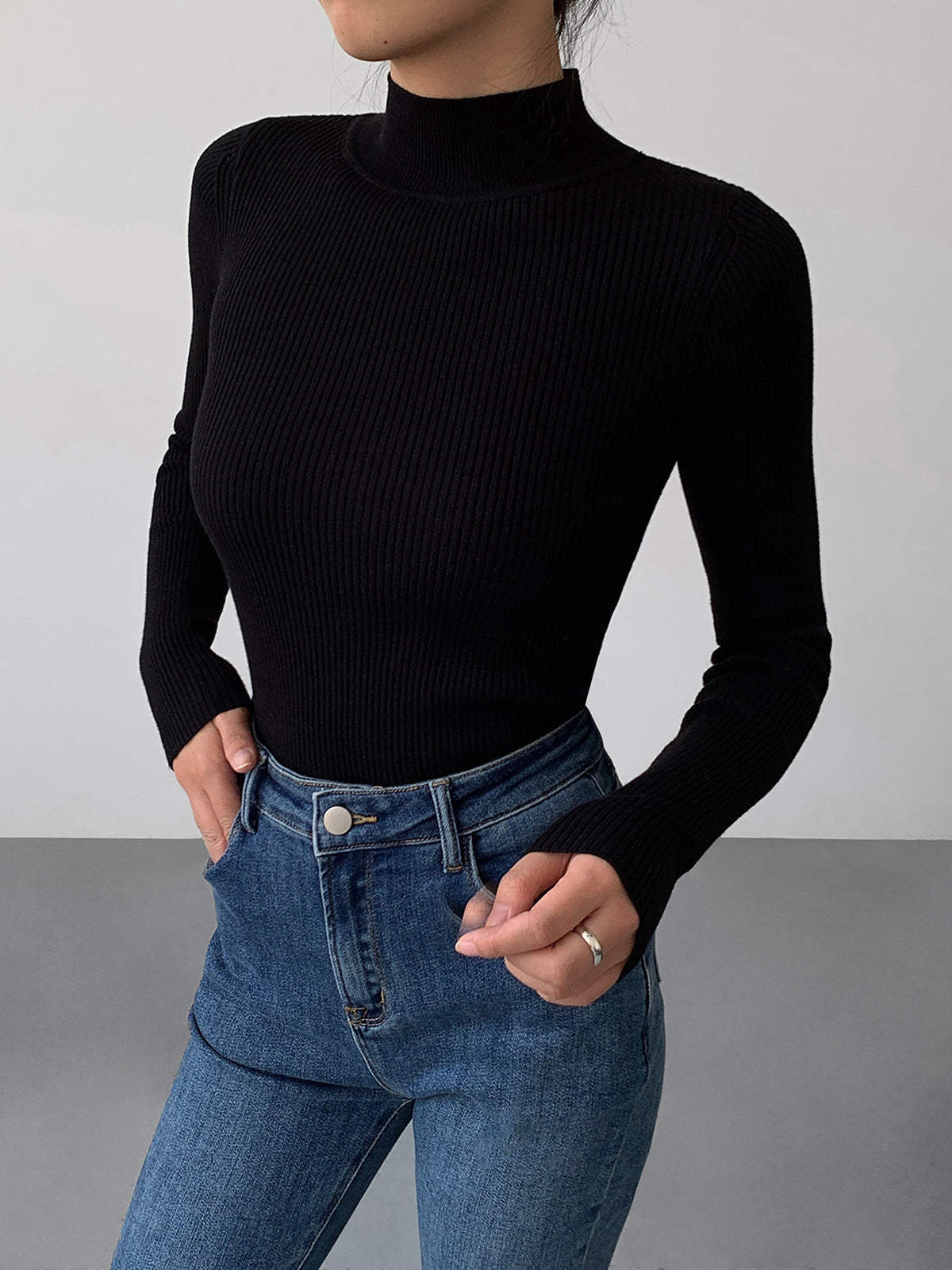 Mock Neck Rib Long Sleeve Knit Top