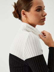 Paradise Feeling Turtleneck Long Sleeve Knit Top