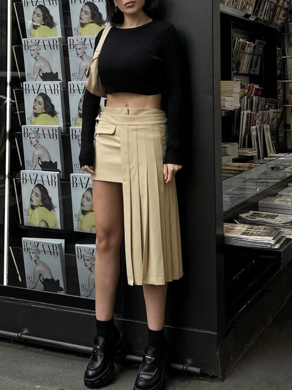 Asymmetric Layer Pleat Mini Skirt