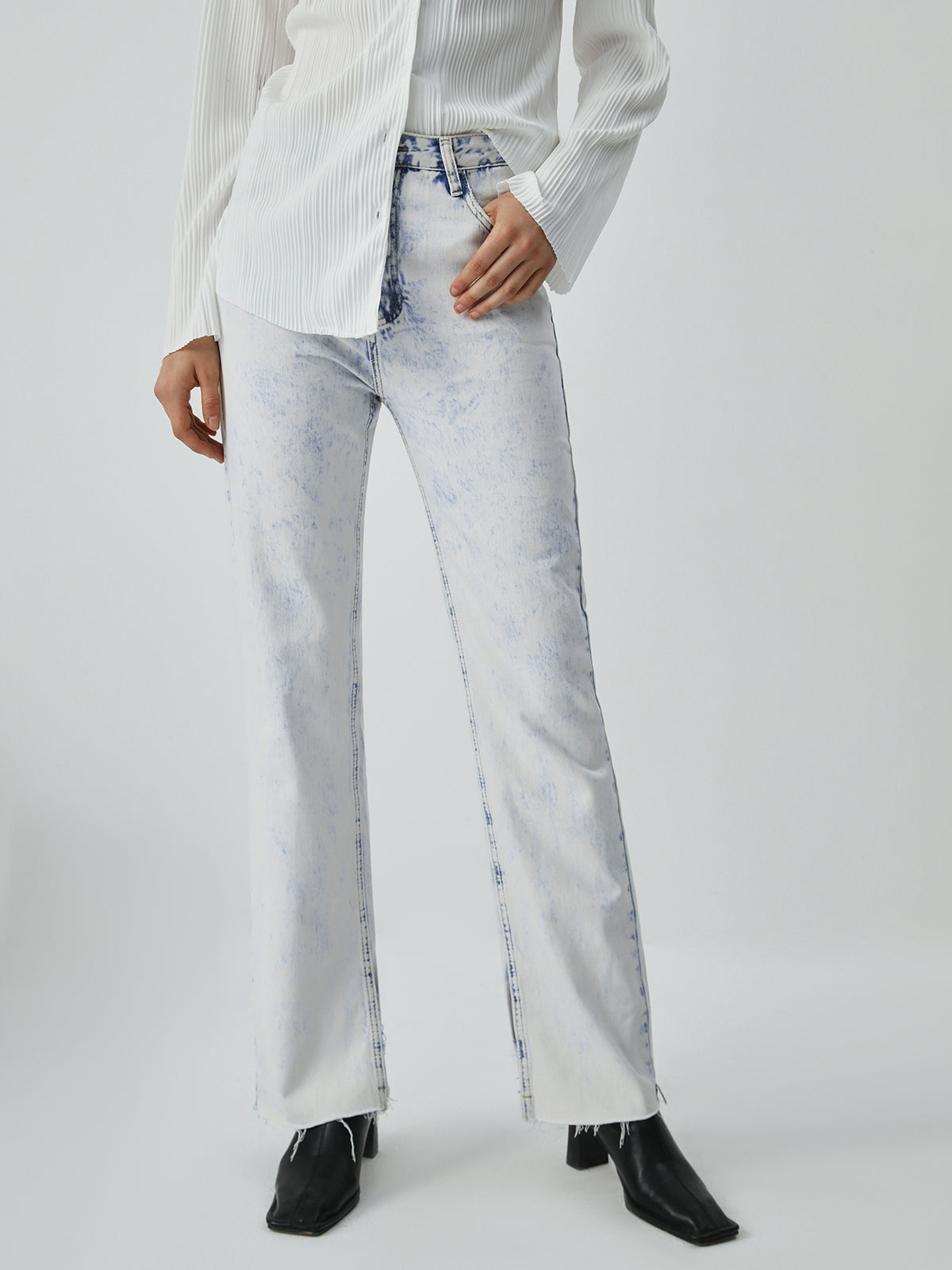 Faded Denim Raw Hem Slit Straight Leg Jeans