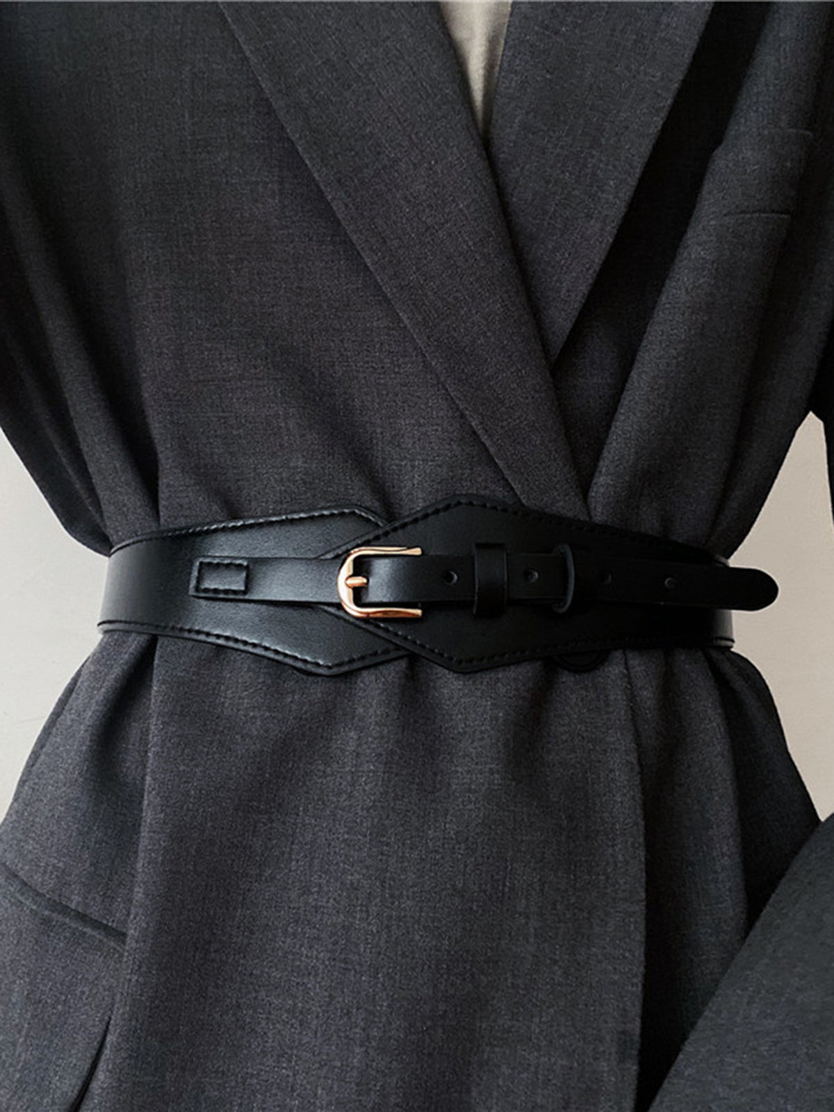 Arrow Leather Belt