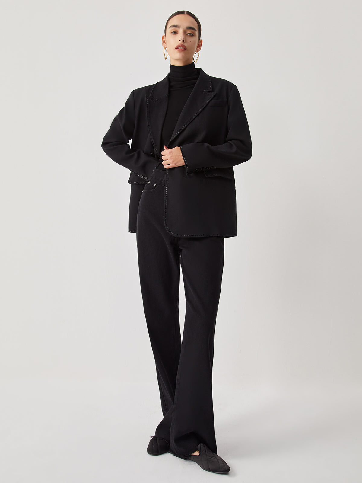Contrast Stitches Structured Blazer