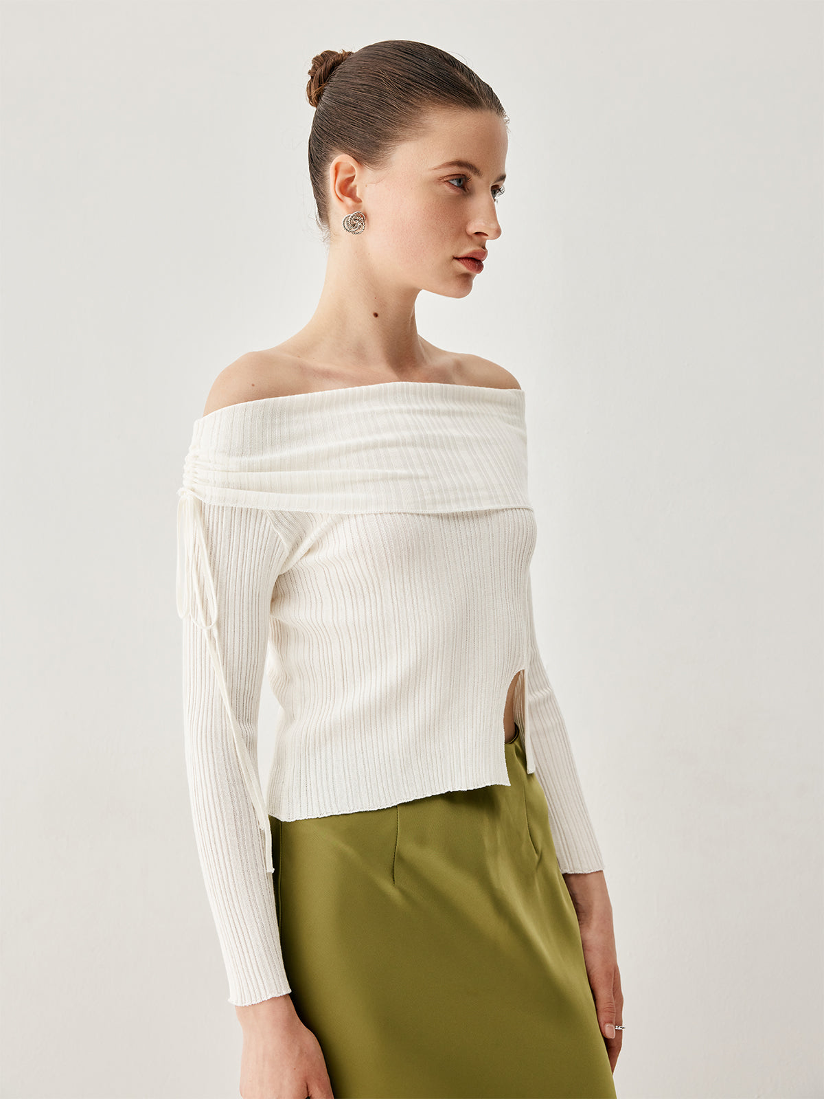 Drawstring Overfold Off Shoulder Slit Ribbed Knit Top
