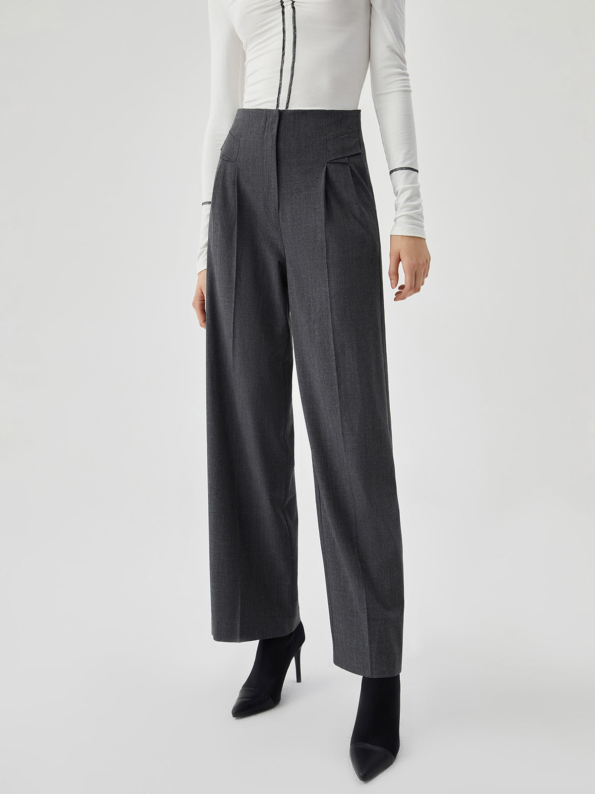 Pocket Pleated Straight Leg Dress Pants