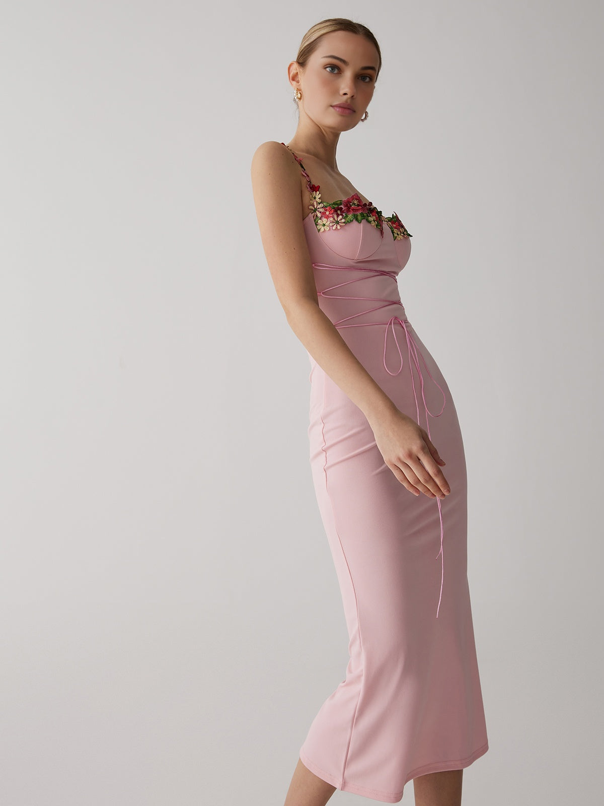 Strap Flower Lace-Up Slim Bodycon Long Dress