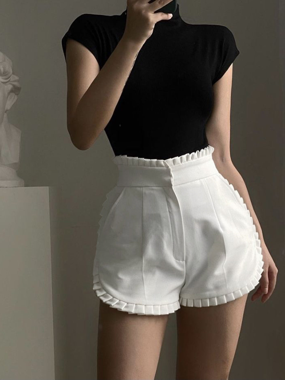 Trim Pleated Shorts