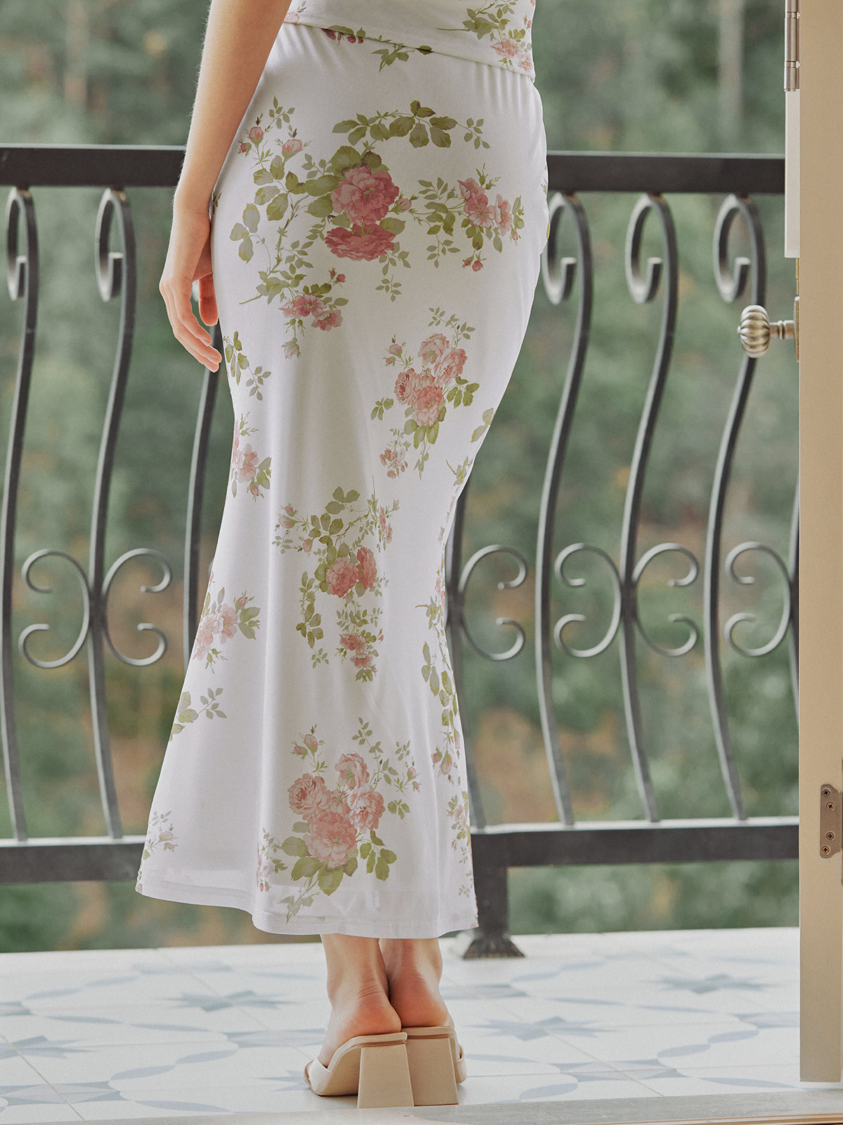 Villa Garden Floral Long Dress