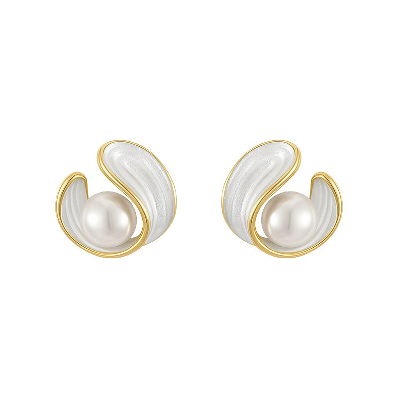 ADRIENNE PEARL EARRINGS