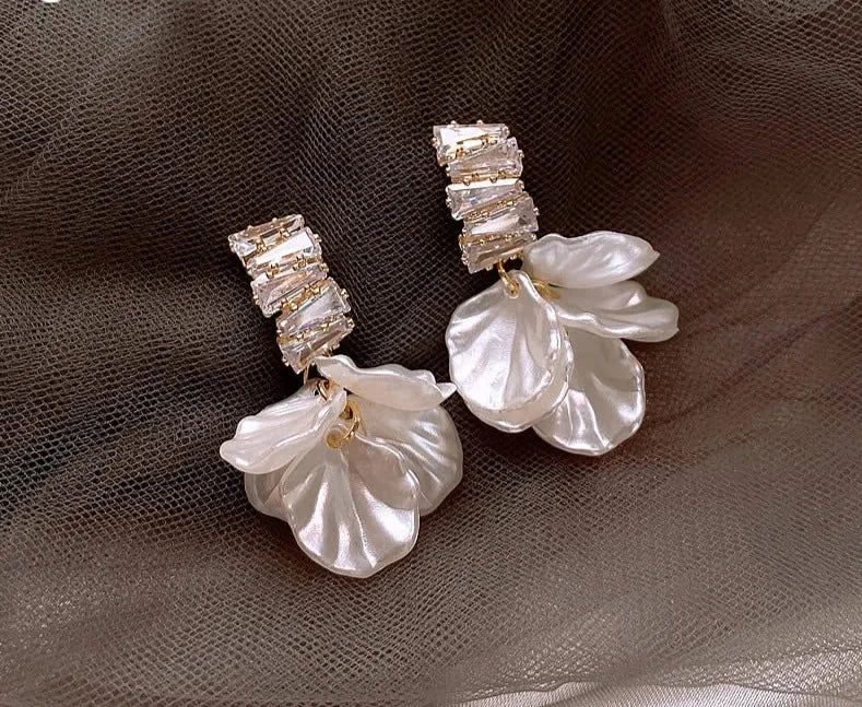LAVANA EARRINGS