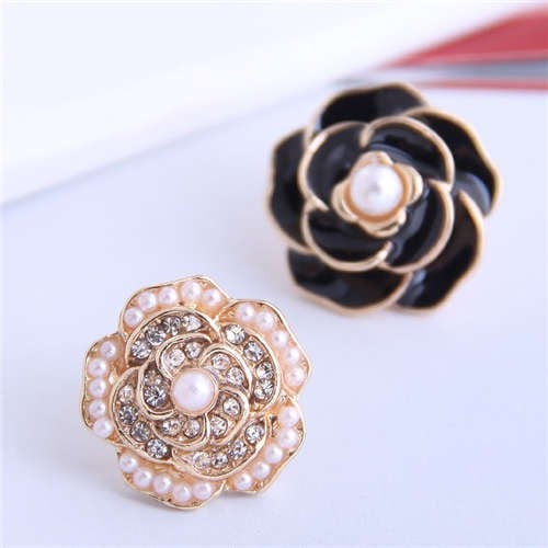 Black Floral Rhapsody Enamel Studs