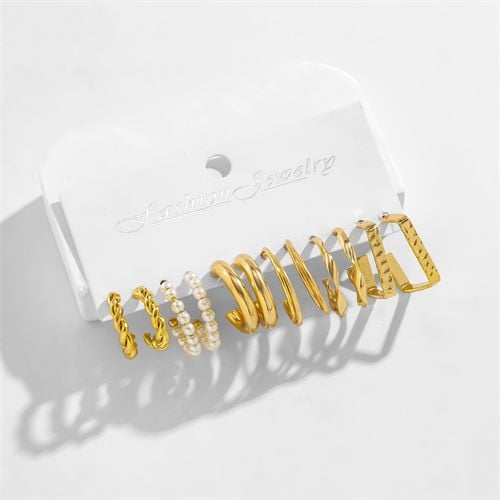 Corporate Chic Pearl Set (6 Pairs Set)